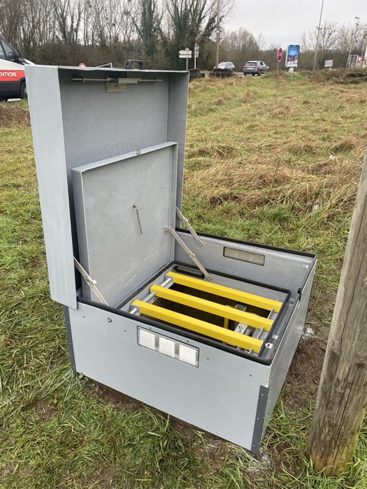 Trappe Eau Potable -1000x1000 mm- Double Accès pour Sécurisation des Réservoirs
