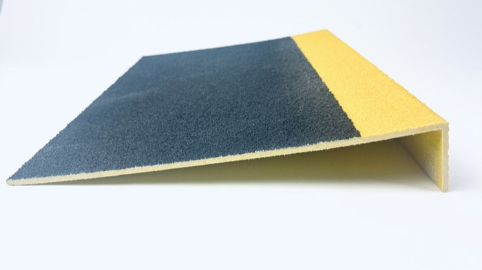 Couvre Marche SVR - 300x55x4mm - Black&amp;Yellow - 3000mm